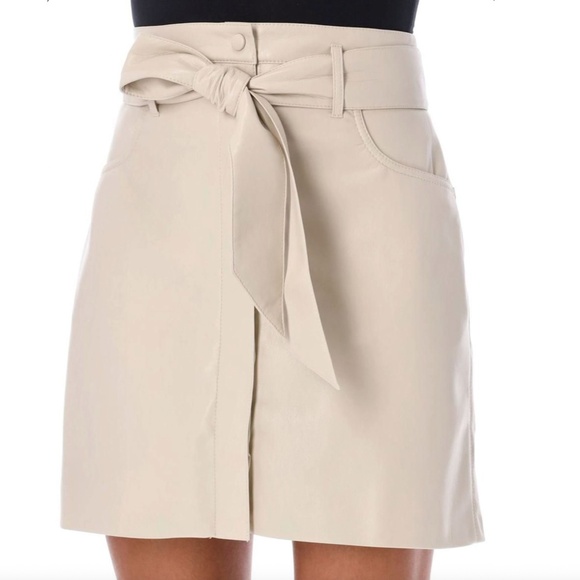 Nanushka beige Meda Vegan Leather Miniskirt Sz L New With Tags - Picture 3 of 11